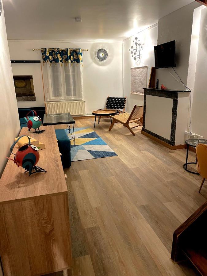 Апартаменты Triplex Plein Coeur Du Centre Historique Шарлевиль-Мезьер Экстерьер фото